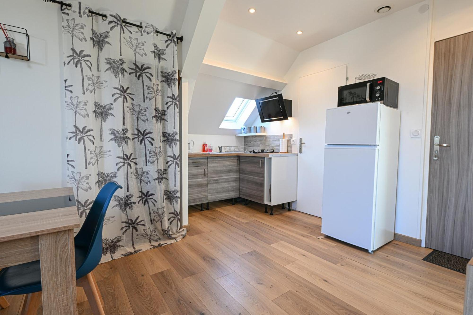 La Belle Rive Du Voyageur Apartment Белерив-сюр-Алие Екстериор снимка