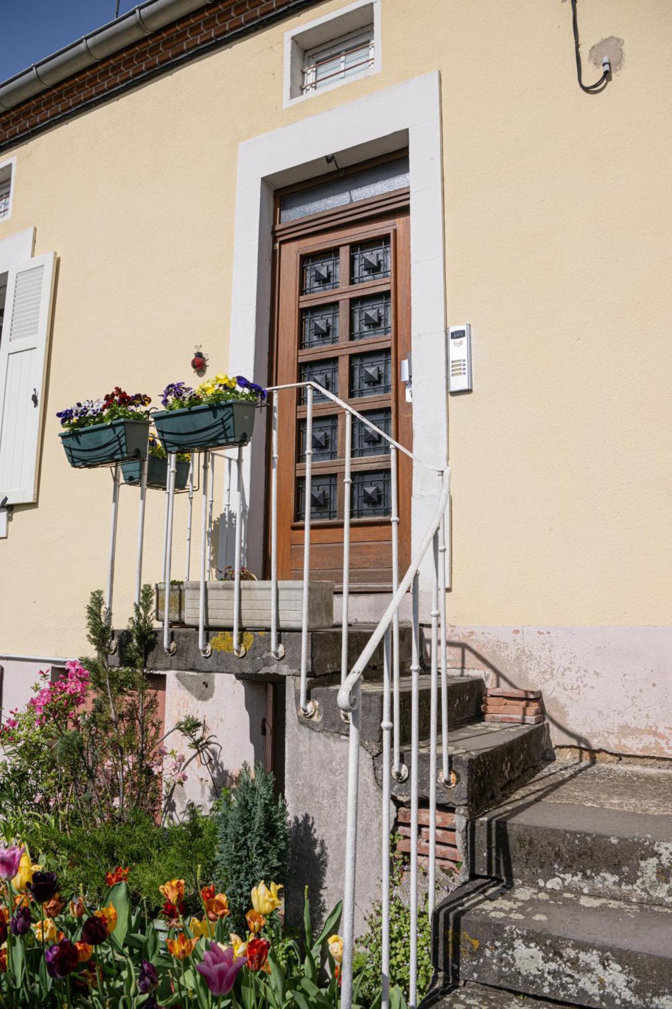 La Belle Rive Du Voyageur Apartment Белерив-сюр-Алие Екстериор снимка